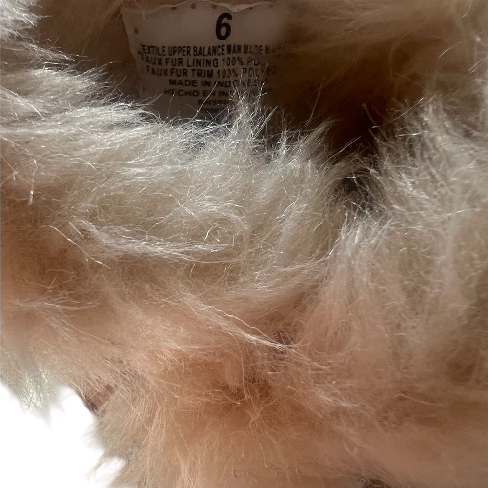 Children’s Place Toddler Girl’s Faux Fur Chalet Boots | 6 NWOT - Picture 6 of 6
